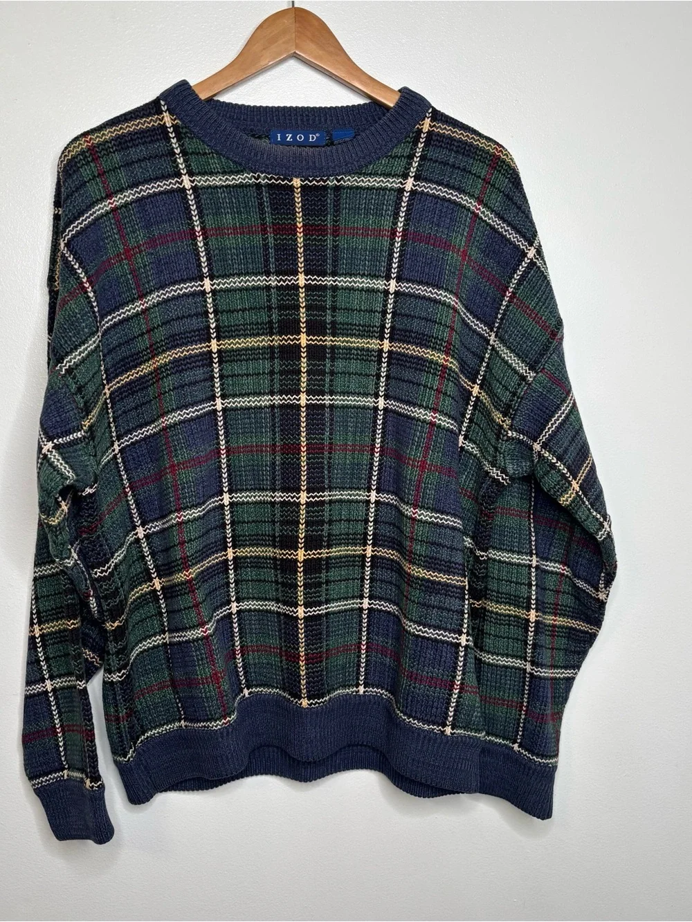 Vintage 90s IZOD Plaid Crewneck Sweater Green Navy Blue Knit Grandpa Core Tartan